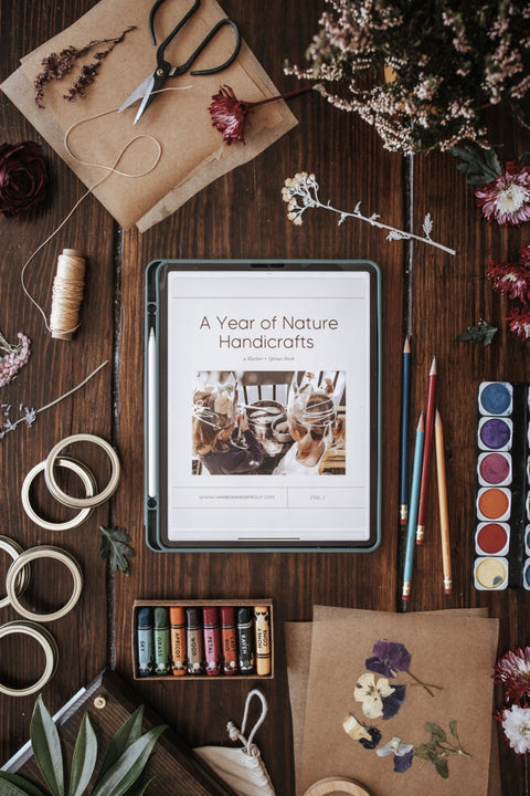 Nature Handicraft Ebook Vol. 1: A Year of Nature Handicrafts