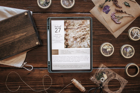Nature Handicraft Ebook Vol. 1: A Year of Nature Handicrafts