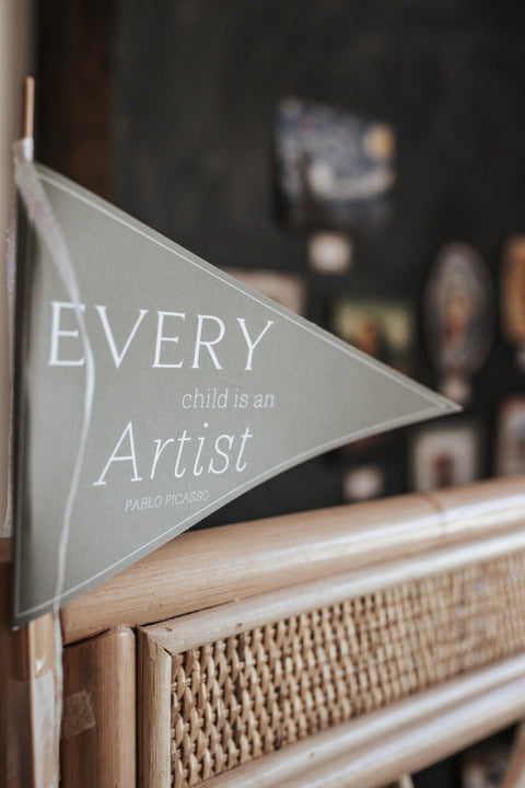 Art Gallery Dramatic Play Set