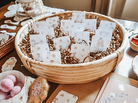 Alice in Wonderland Morning Basket