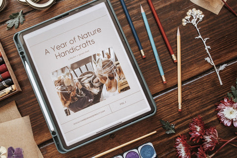 Nature Handicraft Ebook Vol. 1: A Year of Nature Handicrafts